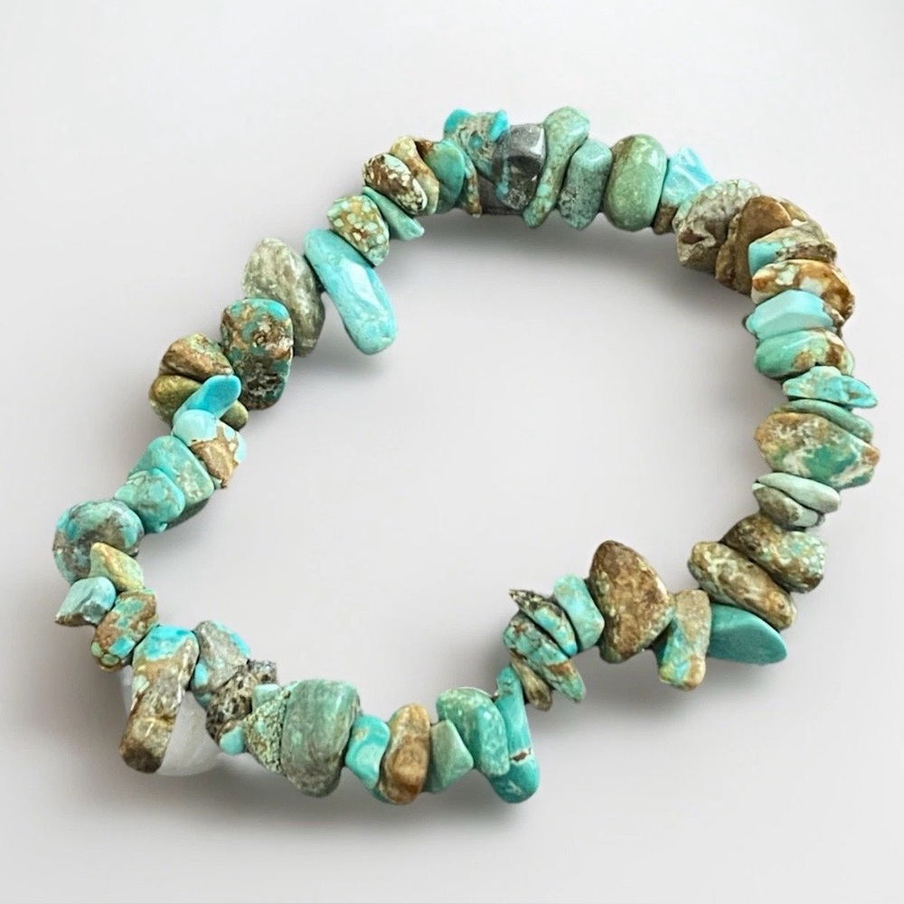 Number 8 Turquoise Nugget Chip Southwestern Stretch Bracelet #8 Mine Jewelry